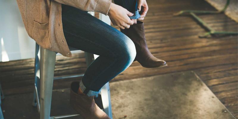 中国政府数字化转型：机构职能与政务平台的协同演进